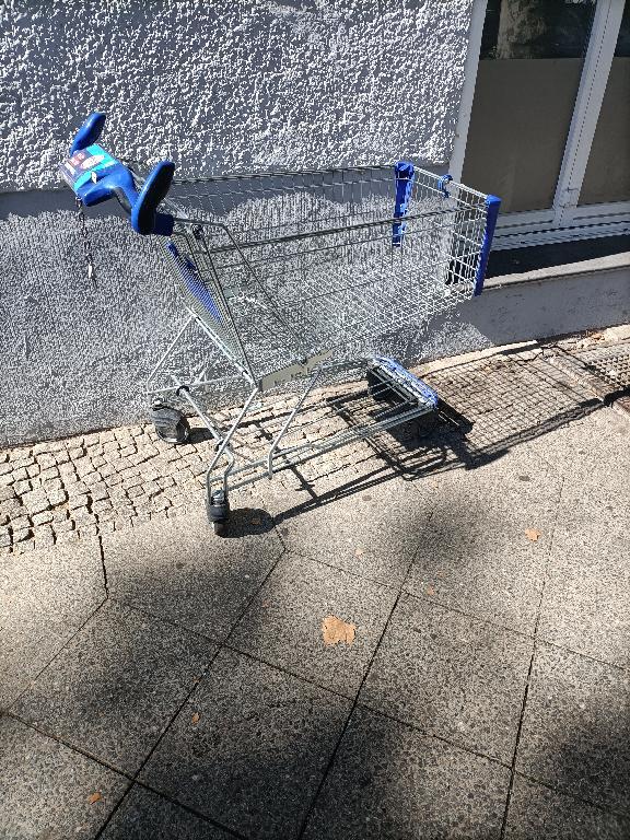 Foto zur Meldung: Abfall - Elektroschrott