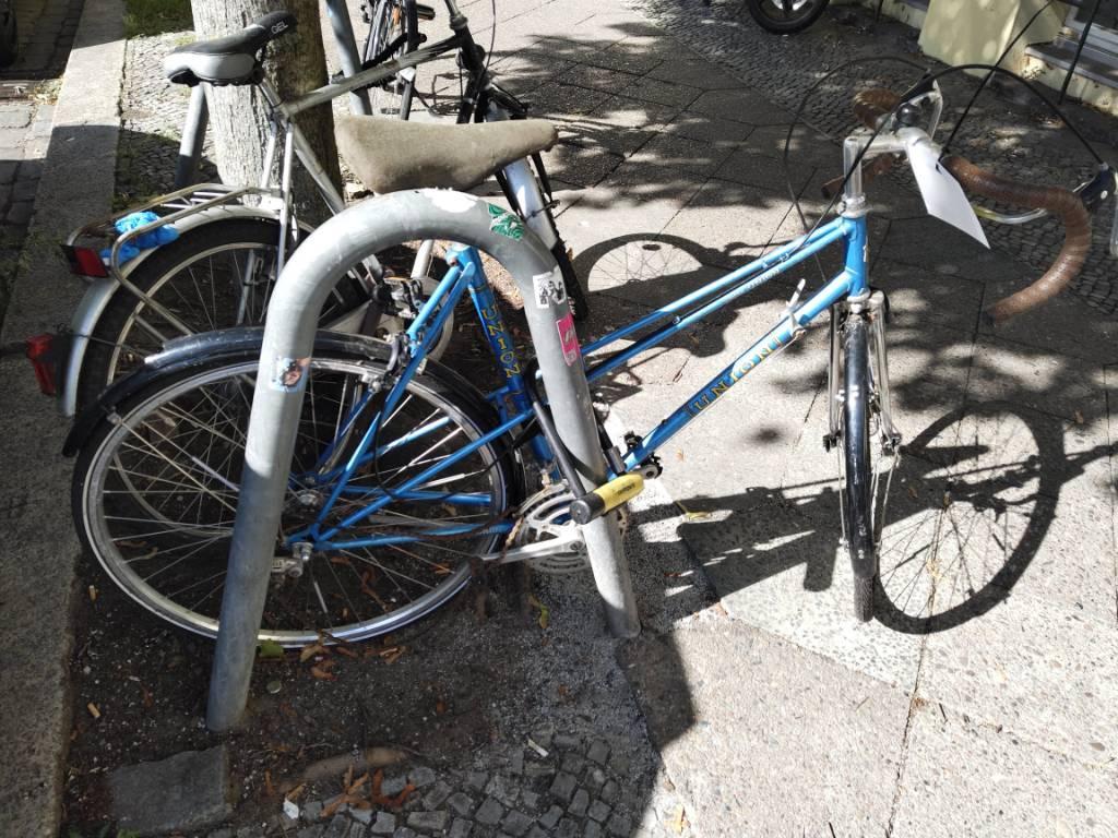 Foto zur Meldung: Abfall - Schrottfahrräder liste