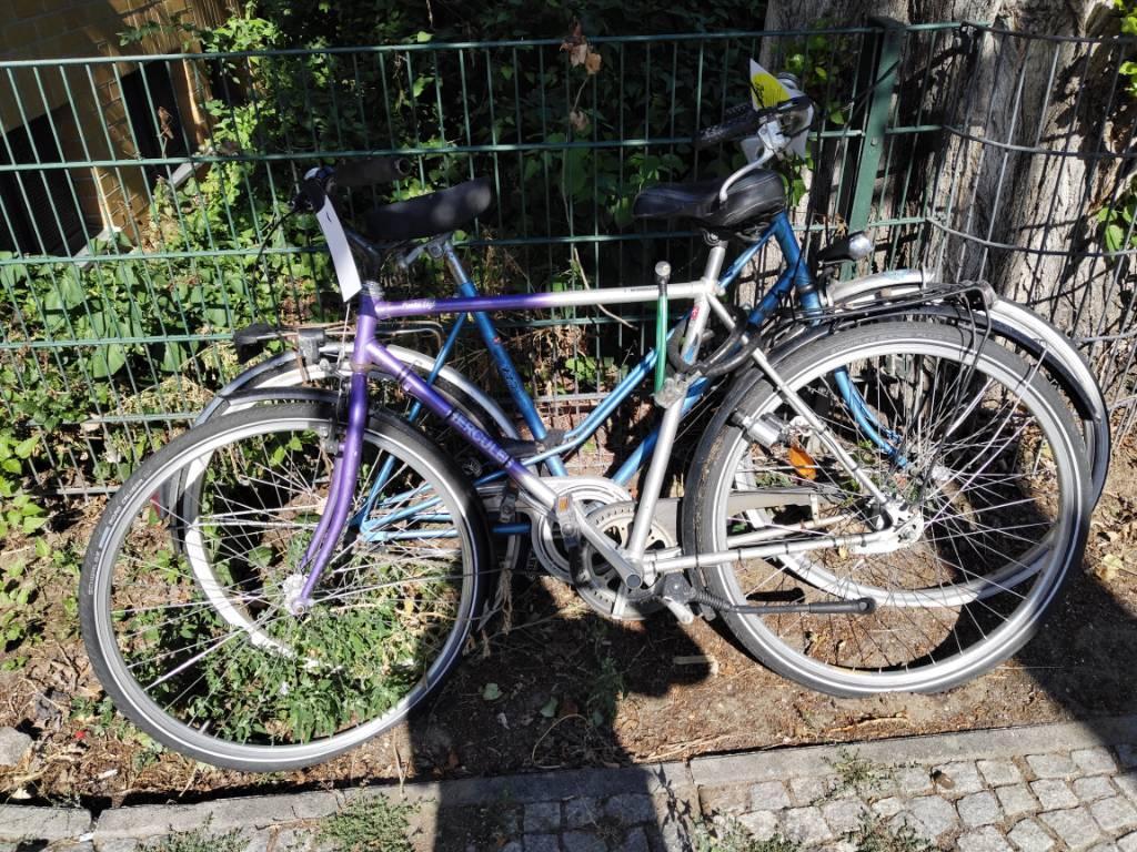 Foto zur Meldung: Abfall - Schrottfahrräder liste