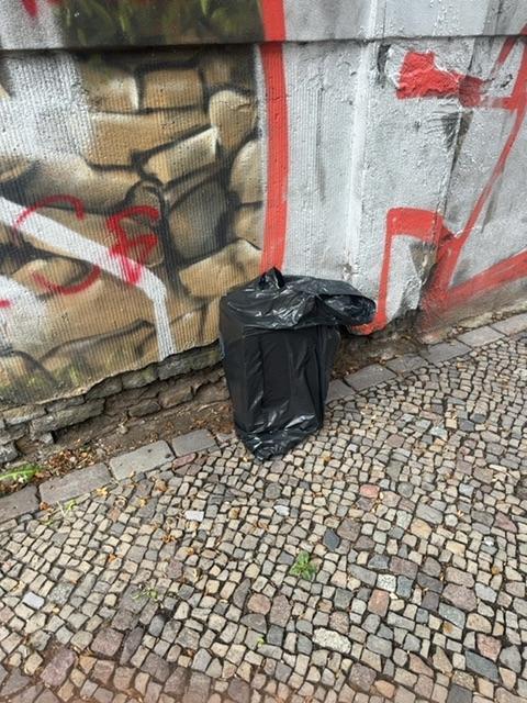 Foto zur Meldung: Abfall - Müllablagerung