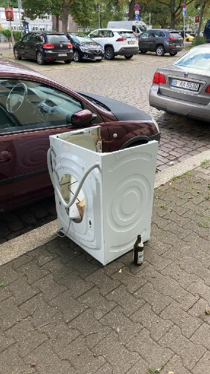 Foto zur Meldung: Abfall - Elektroschrott