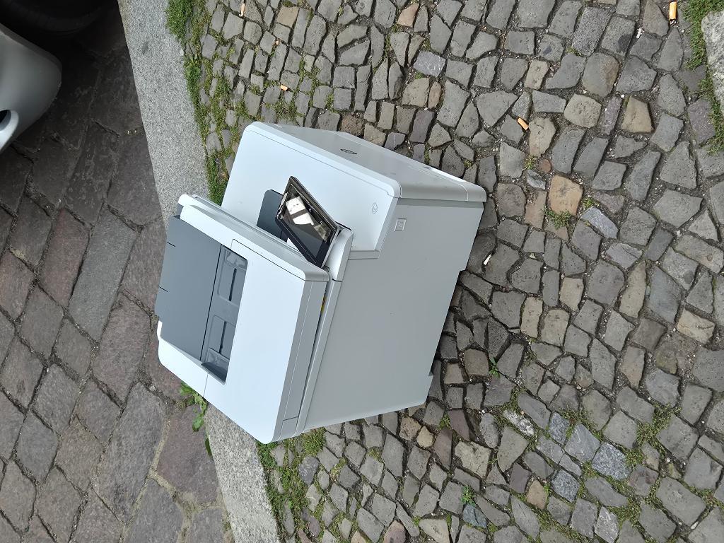 Foto zur Meldung: Abfall - Elektroschrott