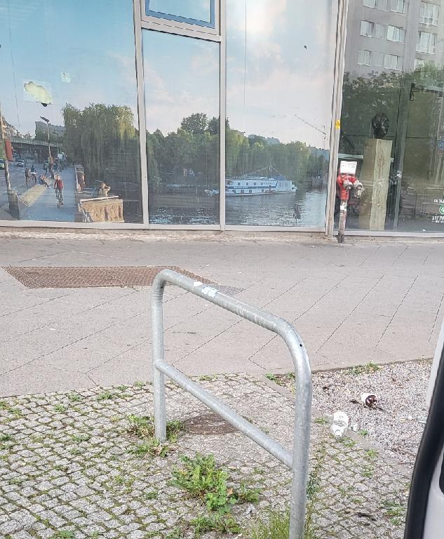 Foto zur Meldung: Straßenaufsicht - Mangelnde Straßenreinigung