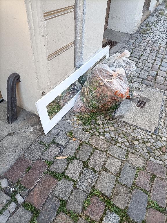 Foto zur Meldung: Abfall - Sperrmüll