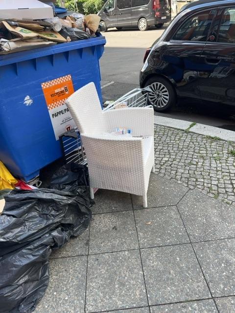 Foto zur Meldung: Abfall - Sperrmüll