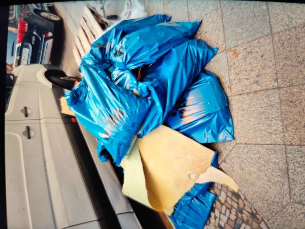 Foto zur Meldung: Abfall - Müllablagerung