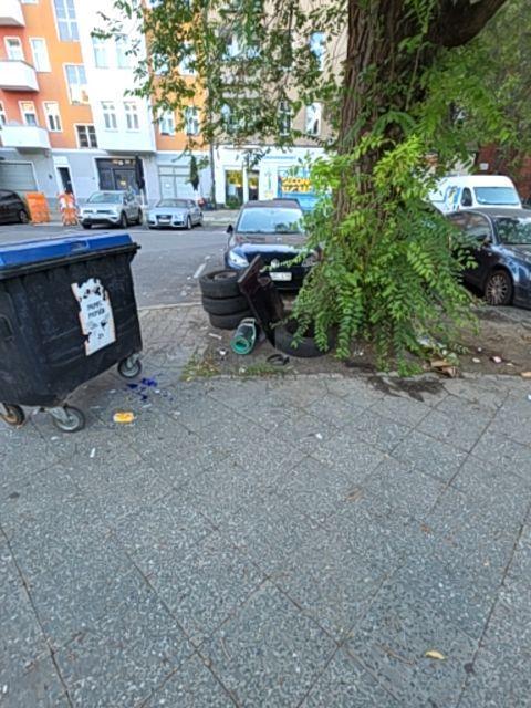 Foto zur Meldung: Abfall - Elektroschrott
