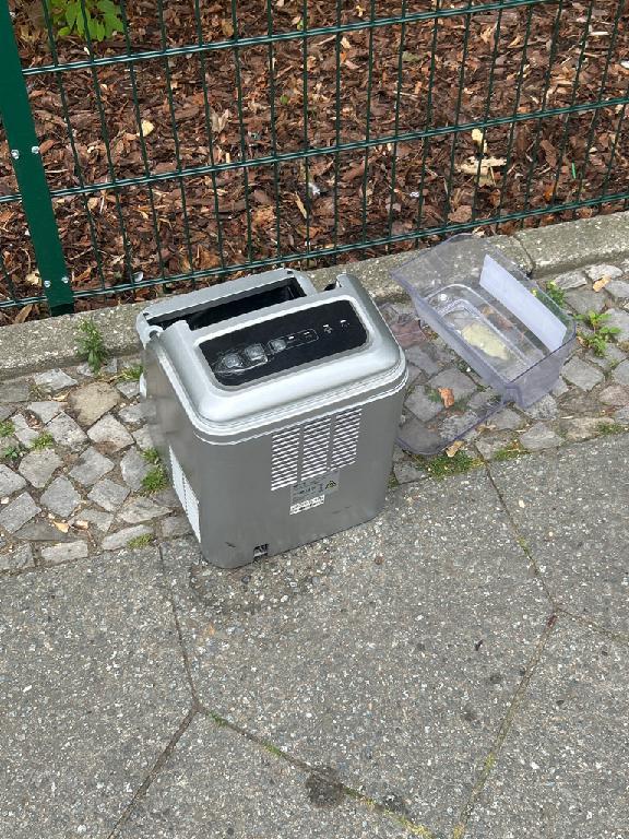Foto zur Meldung: Abfall - Elektroschrott