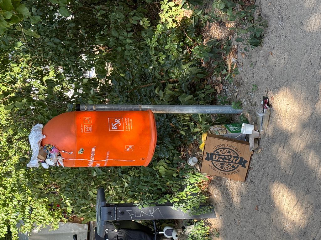 Foto zur Meldung: Abfall - Papierkörbe