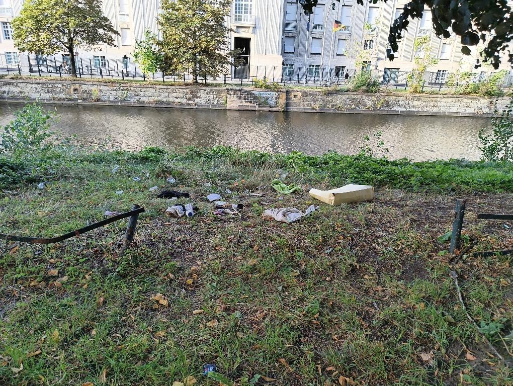 Foto zur Meldung: Abfall - Müllablagerung