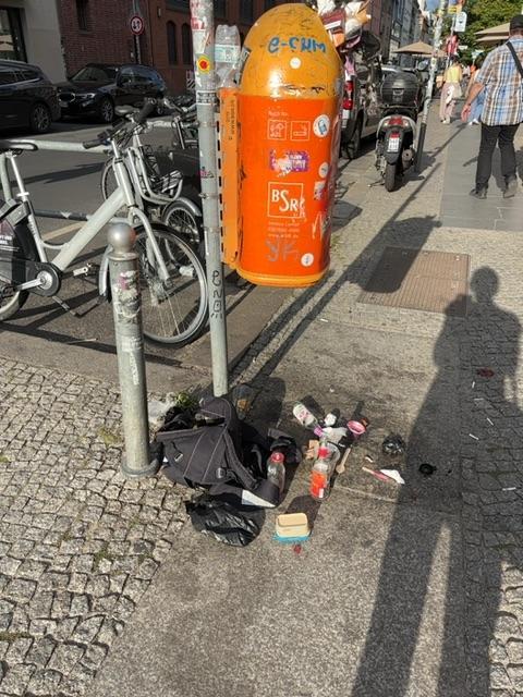 Foto zur Meldung: Abfall - Müllablagerung