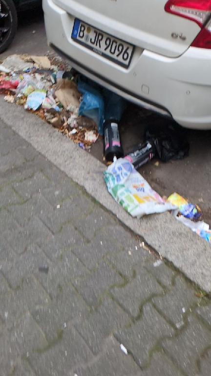 Foto zur Meldung: Abfall - Müllablagerung
