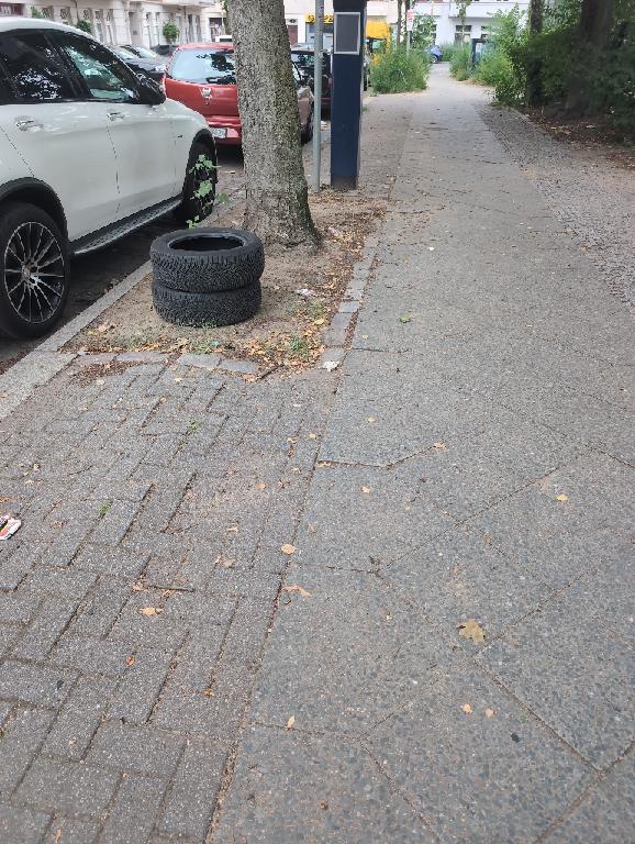 Foto zur Meldung: Abfall - Elektroschrott