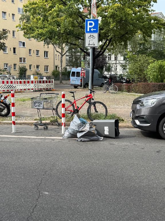 Foto zur Meldung: Abfall - Elektroschrott