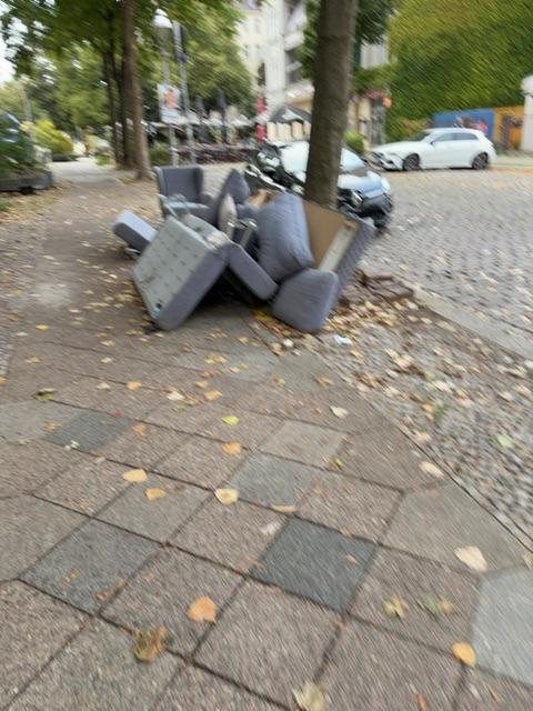 Foto zur Meldung: Abfall - Sperrmüll