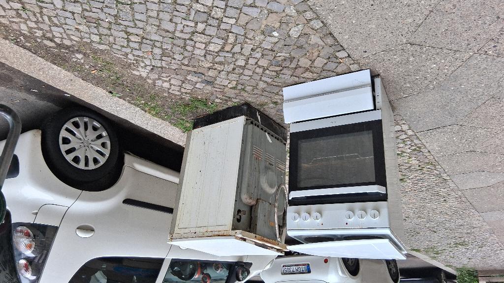 Foto zur Meldung: Abfall - Elektroschrott