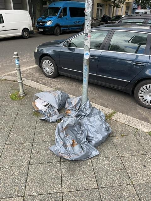 Foto zur Meldung: Abfall - Müllablagerung