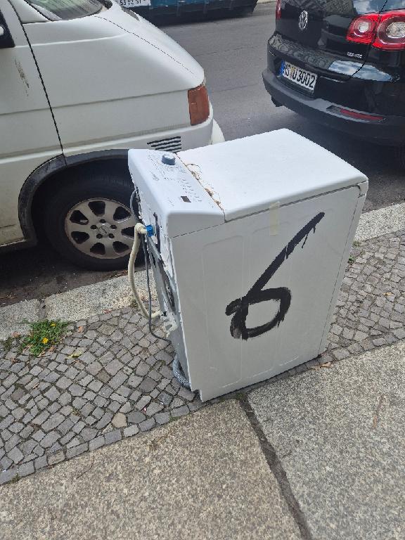 Foto zur Meldung: Abfall - Elektroschrott