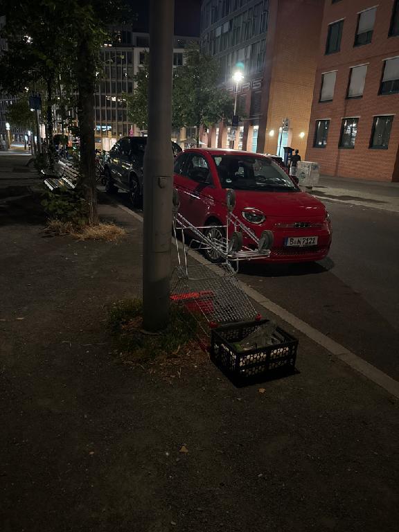 Foto zur Meldung: Abfall - Elektroschrott