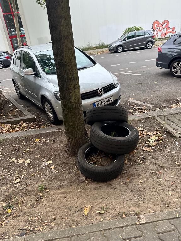 Foto zur Meldung: Abfall - Elektroschrott