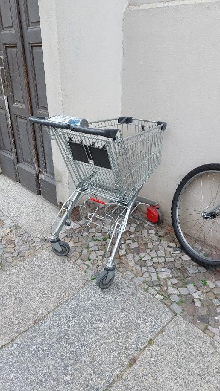 Foto zur Meldung: Abfall - Elektroschrott