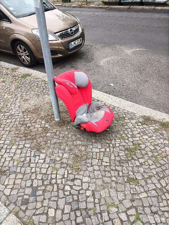 Foto zur Meldung: Abfall - Sperrmüll