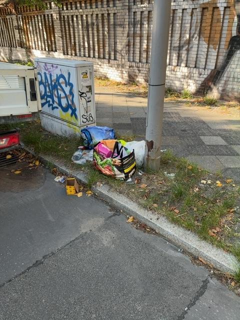 Foto zur Meldung: Abfall - Müllablagerung
